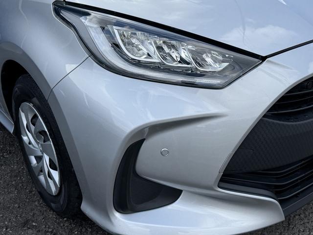 ヤリス ハイブリッドＧ　純正ナビ　フルセグＴＶ　パノラミックビューモニター　ＬＥＤヘッドライト　クルーズコントロール　ＥＴＣ２．０　セーフティセンス　ＲＳＡ　ＬＤＡ　プレミアブロンズ１年保証（46枚目）