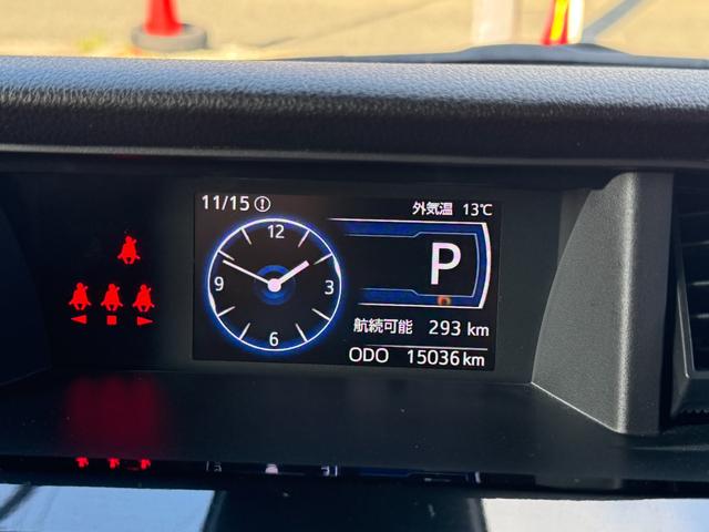 ルーミー カスタムＧ　純正９インチＤＡ　フルセグＴＶ　パノラミックビューモニター　ＥＴＣ　ＬＥＤヘッドライト　両側パワースライドドア　クルーズコントロール　スマートアシスト　前後ドラレコ　プレミアブロンズ１年保証（15枚目）