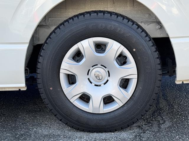 ハイエースバン ロングＤＸ　ＧＬパッケージ　ケンウッドナビ　ワンセグＴＶ　バックモニター　Ｂｌｕｅｔｏｏｔｈ　セーフティセンス　ＥＴＣ　ＰＫＳＢ　クリアランスソナー　６人乗り　積載量１１５０ｋｇ　プレミアブロンズ１年保証（33枚目）