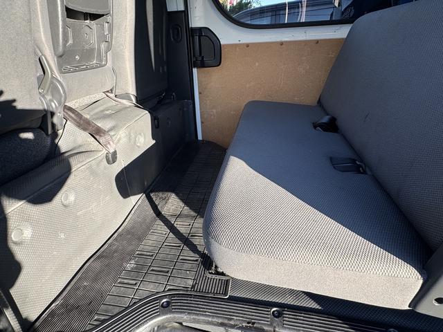 ハイエースバン ロングＤＸ　ＧＬパッケージ　ケンウッドナビ　ワンセグＴＶ　バックモニター　Ｂｌｕｅｔｏｏｔｈ　セーフティセンス　ＥＴＣ　ＰＫＳＢ　クリアランスソナー　６人乗り　積載量１１５０ｋｇ　プレミアブロンズ１年保証（55枚目）