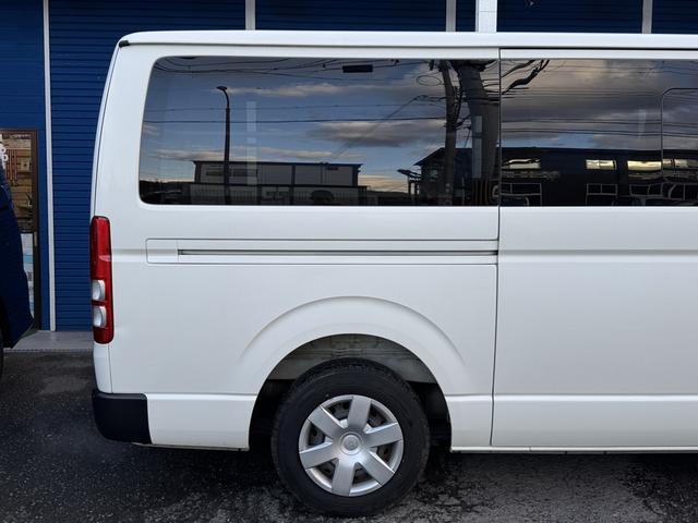 ハイエースバン ロングジャストローＤＸ　３人乗り　荷室床板張り　セーフティセンス　ＬＤＡ　ＰＫＳＢ　ＥＴＣ　キーレス　積載量１０００ｋｇ　プレミアブロンズ１年保証（24枚目）
