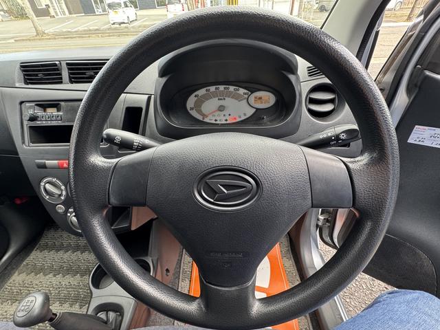 ミラ ＴＬ　５速マニュアル　ベース車両（12枚目）