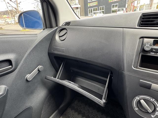 ミラ ＴＬ　５速マニュアル　ベース車両（17枚目）