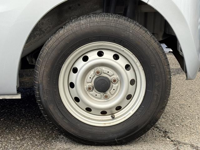 ミラ ＴＬ　５速マニュアル　ベース車両（31枚目）