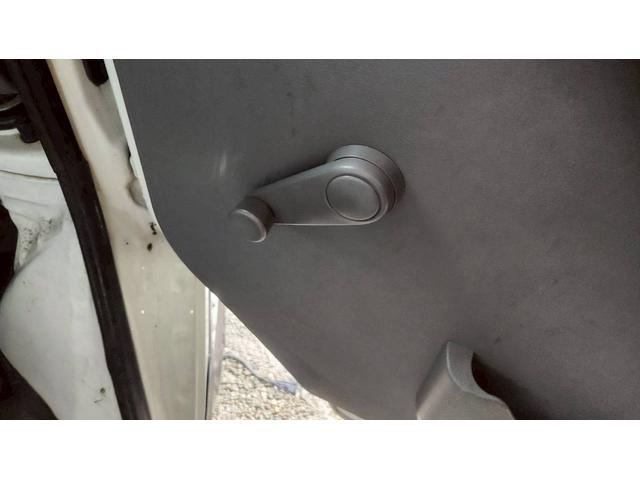 ミニキャブトラック 総額43万ATキヤブシャシフロアツキ左右スライドリア観音(8枚目)