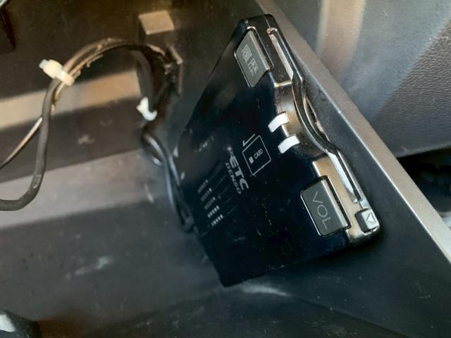 パレットSW リミテッド タイミングチェーン 左後パワースライドドア スマートキー プッシュスタート ベンチシート ナビ ETC HIDヘッドライト 純正アルミホイール 電動格納ミラー(36枚目)