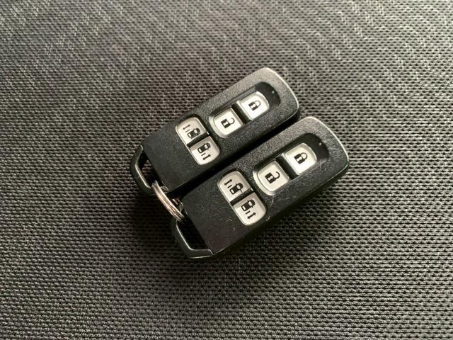 Ｎ－ＢＯＸカスタム Ｇ　ＳＳパッケージ　タイミングチェーン　両側パワースライドドア　スマートキー　プッシュスタート　ベンチシート　ナビ　バックカメラ　ＴＶ　Ｂｌｕｅｔｏｏｔｈ　ＥＴＣ　ＨＩＤヘッドライト　純正アルミホイール　電動格納ミラー（32枚目）