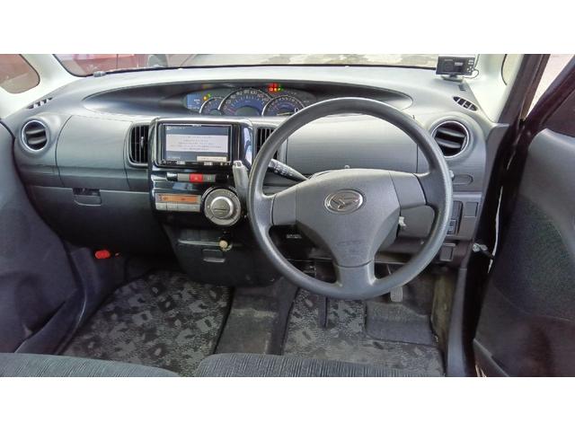 タント カスタムＬ　ナビ　ＴＶ　ＥＴＣ　純正アルミ　スマートキー（5枚目）