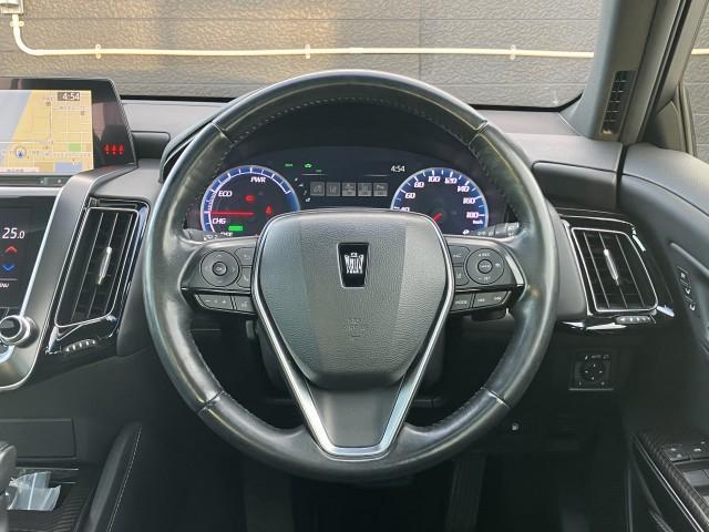 クラウンハイブリッド ＲＳアドバンス　本革シート　パノラミックビュー　パーキングＳ　★オプション装備車★純正エアロスポイラー【フロント・リヤ】★電動ムーンルーフ【チルト・スライド式】★パノラミックビューモニター★インテリジェントパーキングサポート★黒本革メモリーパワーシート（35枚目）