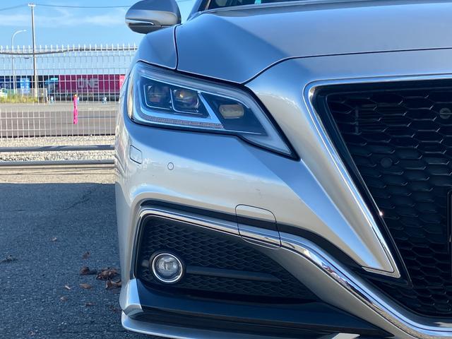 クラウンハイブリッド ＲＳアドバンス　本革シート　パノラミックビュー　パーキングＳ　★オプション装備車★純正エアロスポイラー【フロント・リヤ】★電動ムーンルーフ【チルト・スライド式】★パノラミックビューモニター★インテリジェントパーキングサポート★黒本革メモリーパワーシート（62枚目）