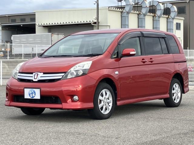 TOYOTA ISIS PLATANA