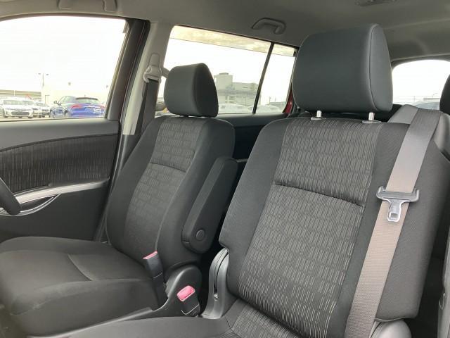 TOYOTA ISIS PLATANA
