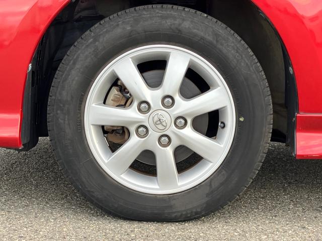 TOYOTA ISIS PLATANA