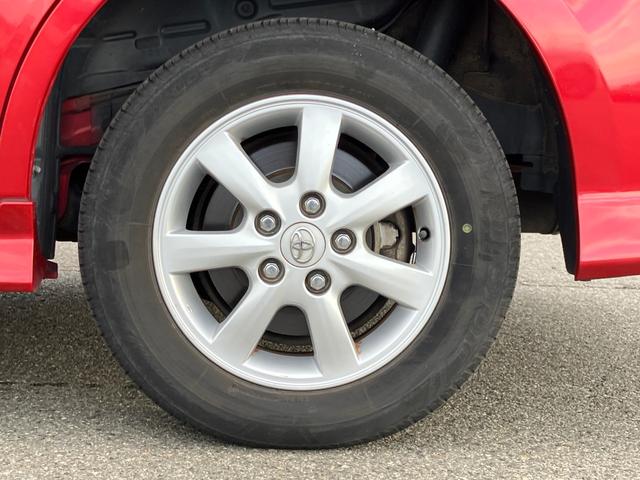 TOYOTA ISIS PLATANA