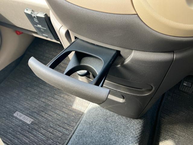 シエンタ Ｇ　両側パワースライドドア　ＨＩＤヘッドランプ　ＶＳＣ　★純正ＳＤナビＴＶ★ＤＶＤ再生付★ＣＤオーディオ★バックガイドモニター★エントリーキーレス★電動格納式リモコンドアミラー★コーナーセンサー付★３列シート７人乗り★プライバシーガラス★両側パワースライド（34枚目）