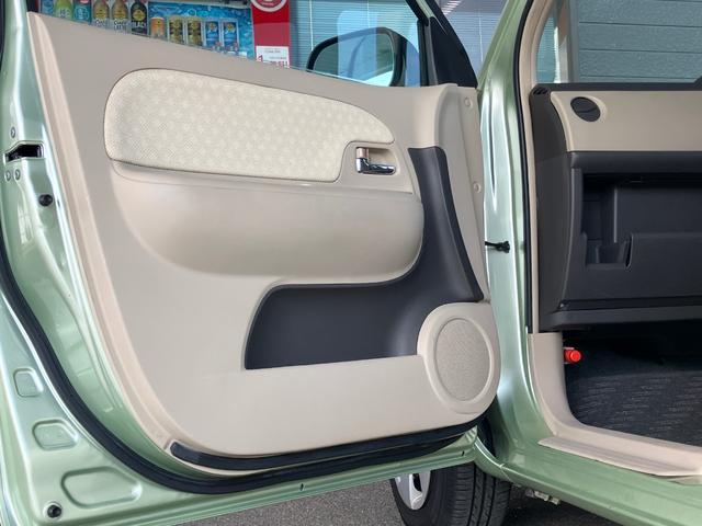 シエンタ Ｇ　両側パワースライドドア　ＨＩＤヘッドランプ　ＶＳＣ　★純正ＳＤナビＴＶ★ＤＶＤ再生付★ＣＤオーディオ★バックガイドモニター★エントリーキーレス★電動格納式リモコンドアミラー★コーナーセンサー付★３列シート７人乗り★プライバシーガラス★両側パワースライド（45枚目）