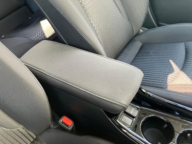 プリウス A セーフティセンス BSM・HUD パーキングアシスト ★純正9インチSDナビTV★Bluetooth★DVD再生付★ビルトインEТC【ナビ連動式】★バックガイドモニター★革巻きステアリングスイッチ★マルチインフォメーションディスプレイ(26枚目)