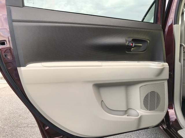 パッソセッテ １．５Ｇ　３列シート７人乗り　ディスチャージヘッドランプ　★３列シート７人乗り★キーフリーシステム★オートエアコン★革巻きステアリング★ビルトインＥＴＣ★ケンウッドＣＤオーディオ★フロントベンチシート（43枚目）