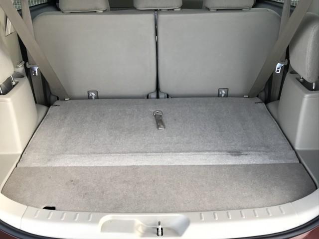 パッソセッテ １．５Ｇ　３列シート７人乗り　ディスチャージヘッドランプ　★３列シート７人乗り★キーフリーシステム★オートエアコン★革巻きステアリング★ビルトインＥＴＣ★ケンウッドＣＤオーディオ★フロントベンチシート（47枚目）