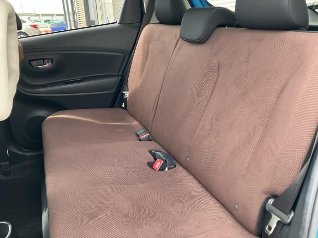 ヴィッツ ハイブリッドU 内装色・バレルブラウンインテリア ★オプション装備車★トヨタセーフティセンス★マルチインフォメーションディスプレイ★革巻きステアリングスイッチ付★クルーズコントロール★純正9インチSDナビTV★Blue tooth(25枚目)