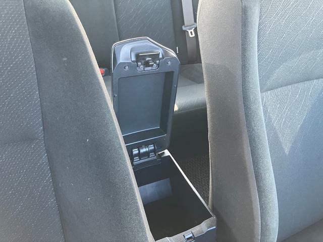 カローラアクシオ 1.5X セーフティセンス トラクションコントロールシステム ★トヨタセーフティセンス【プリクラッシュセーフティ(衝突回避支援タイプ/レーザーレーダー+単眼カメラ方式)・レーンディパーチャーアラート・オートマチックハイビーム】★緊急ブレーキシグナル(24枚目)