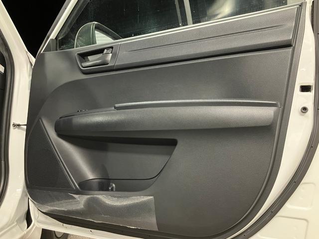 カローラアクシオ 1.5X セーフティセンス トラクションコントロールシステム ★トヨタセーフティセンス【プリクラッシュセーフティ(衝突回避支援タイプ/レーザーレーダー+単眼カメラ方式)・レーンディパーチャーアラート・オートマチックハイビーム】★緊急ブレーキシグナル(43枚目)