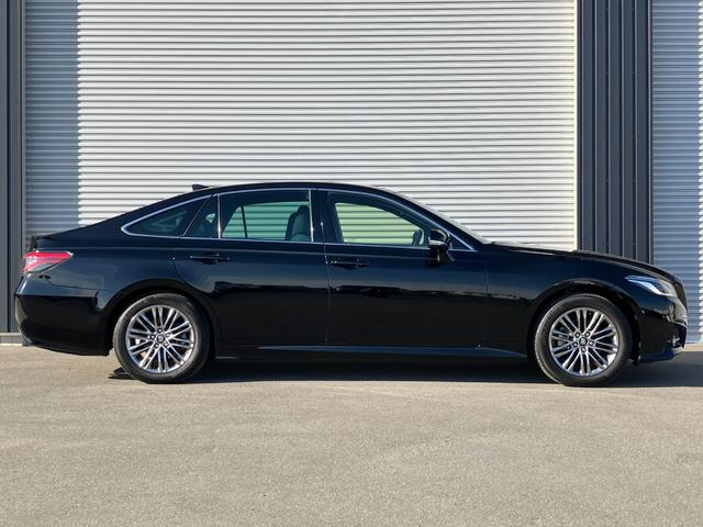 クラウンハイブリッド B 12.3インチディスプレイナビTV バックガイドモニター ★Blue tooth★Miracast【スマホ画面表示機能付】★CD/DVD/BIu-ray★ライブサウンドシステム★ETCユニット【ナビ連動式】★バックガイドモニター★革巻きステアリングスイッチ(17枚目)