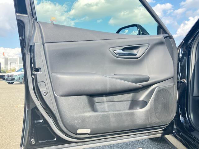 クラウンハイブリッド B 12.3インチディスプレイナビTV バックガイドモニター ★Blue tooth★Miracast【スマホ画面表示機能付】★CD/DVD/BIu-ray★ライブサウンドシステム★ETCユニット【ナビ連動式】★バックガイドモニター★革巻きステアリングスイッチ(41枚目)