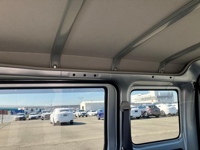 弊社は神戸市のポートアイランド(神戸空港近く)にございます。ご来店の際は、事前にご連絡をいただきますよう、よろしくお願い致します!じっくり現車確認および、ご試乗もして頂けるよう、ご準備を致します!