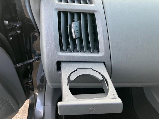 プリウスアルファ S 純正SDナビTV バックガイドモニター 革巻きステア ★前後ドライブレコーダー付★純正SDナビTV★Blue tooth★バックガイドモニター★革巻きステアリングスイッチ付★マルチインフォメーションディスプレイ★プライバシーガラス(43枚目)