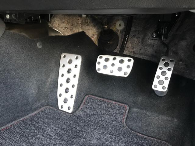 ８６ ＧＴ　パドルシフト６速　トルセンＬＳＤ　コーナーセンサー　★純正ナビＴＶ★Ｂｌｕｅｔｏｏｔｈ★ＥＴＣ【ナビ連動式】★バックモニター★コーナーセンサー付★ＶＳＣ－ＴＲＣ★サイド・カーテンエアバック★革巻きステアリング★パドルシフト【６速】（36枚目）