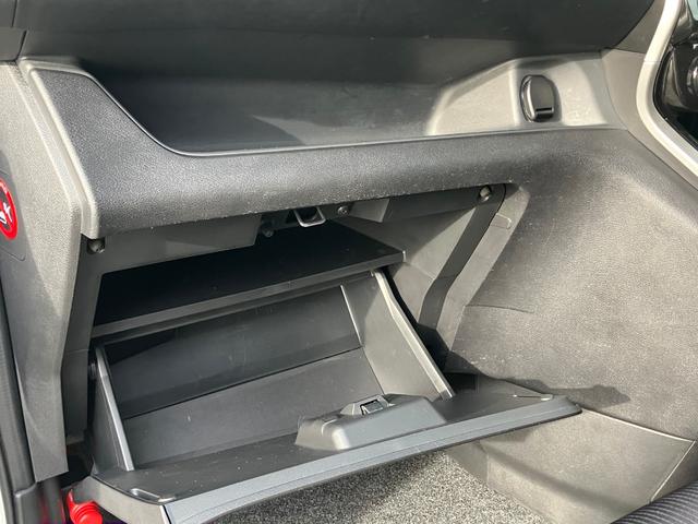 セレナ ハイウェイスター Vセレクション 専用アルパインナビTV ★ユーザー買取車!★AA出品歴無し!★セレナ専用アルパインナビTV★フルセグ★DVD再生★Blue tooth★インテリジェントパーキングアシスト★アラウンドビューモニター(45枚目)