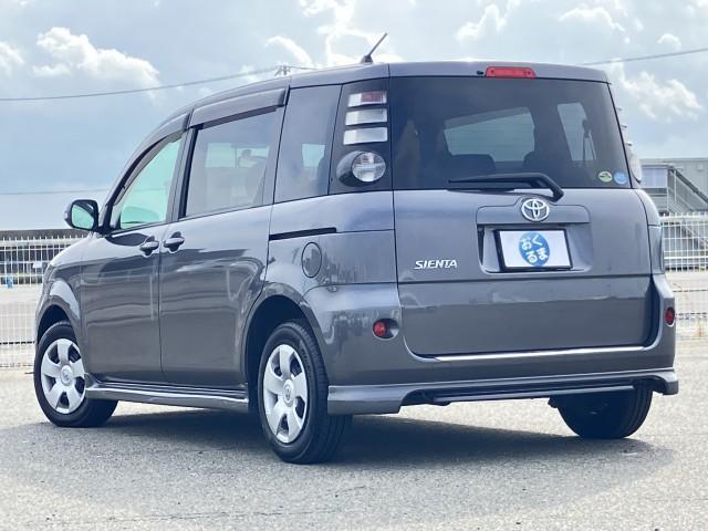 シエンタ Ｘリミテッド　３列シート７人乗り　純正エアロ　ＳＤナビＴＶ　★ＤＶＤ再生付★ＣＤオーディオ★バックガイドモニター★オプションセンターコンソールボックス付★エントリーキーレス★左側パワースライドドア★電動格納式リモコンドアミラー（15枚目）