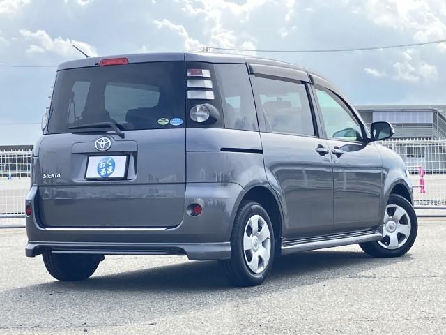 シエンタ Ｘリミテッド　３列シート７人乗り　純正エアロ　ＳＤナビＴＶ　★ＤＶＤ再生付★ＣＤオーディオ★バックガイドモニター★オプションセンターコンソールボックス付★エントリーキーレス★左側パワースライドドア★電動格納式リモコンドアミラー（17枚目）