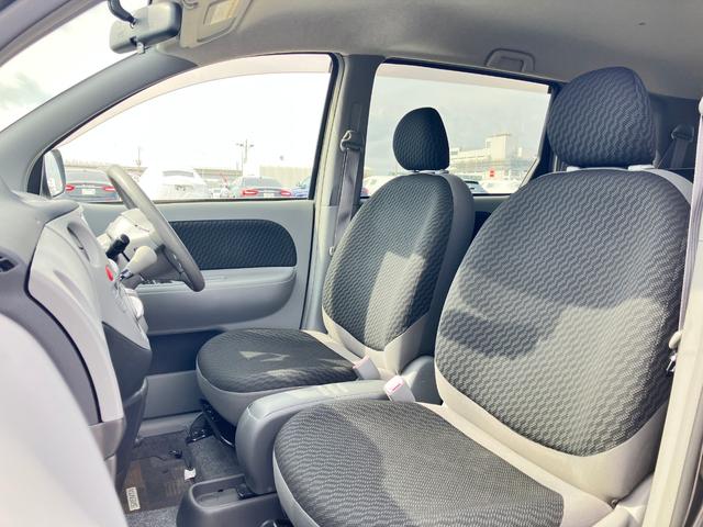 シエンタ Ｘリミテッド　３列シート７人乗り　純正エアロ　ＳＤナビＴＶ　★ＤＶＤ再生付★ＣＤオーディオ★バックガイドモニター★オプションセンターコンソールボックス付★エントリーキーレス★左側パワースライドドア★電動格納式リモコンドアミラー（25枚目）