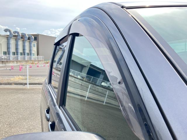 シエンタ Ｘリミテッド　３列シート７人乗り　純正エアロ　ＳＤナビＴＶ　★ＤＶＤ再生付★ＣＤオーディオ★バックガイドモニター★オプションセンターコンソールボックス付★エントリーキーレス★左側パワースライドドア★電動格納式リモコンドアミラー（61枚目）