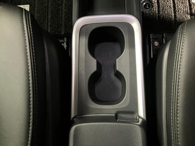 ヴォクシー ハイブリッドS-Z モデリスタエアロ ユニバーサルS ★オプション装備車★モデリスタエアロパーツセットA【フロントスポイラー・サイドスカート(ユニバーサルステップ付車)・リヤスカート】★モデリスタサイドドアガーニッシュ付(23枚目)