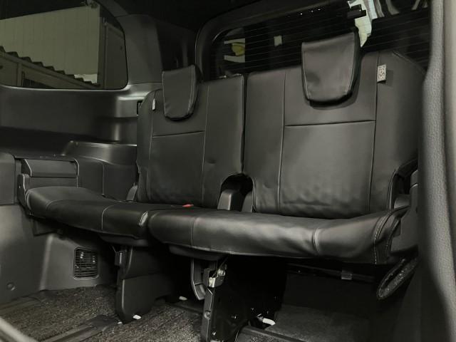 ヴォクシー ハイブリッドS-Z モデリスタエアロ ユニバーサルS ★オプション装備車★モデリスタエアロパーツセットA【フロントスポイラー・サイドスカート(ユニバーサルステップ付車)・リヤスカート】★モデリスタサイドドアガーニッシュ付(27枚目)