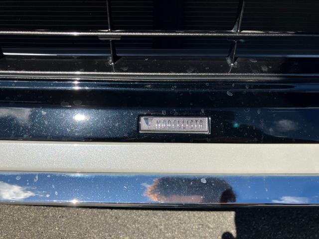 ヴォクシー ハイブリッドS-Z モデリスタエアロ ユニバーサルS ★オプション装備車★モデリスタエアロパーツセットA【フロントスポイラー・サイドスカート(ユニバーサルステップ付車)・リヤスカート】★モデリスタサイドドアガーニッシュ付(66枚目)