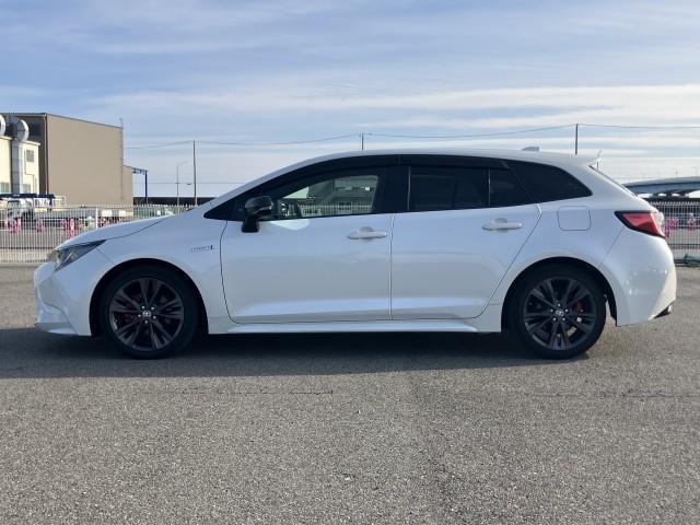 カローラツーリング ハイブリッド　ダブルバイビー　ハンドル＆シート・ヒーター付　★オプション装備車★ホワイトパールクリスタルシャイン・ボディカラー【０７０】★内装シート色・ブラックインテリア★セーフティセンス★ブラインドスポットモニター（14枚目）