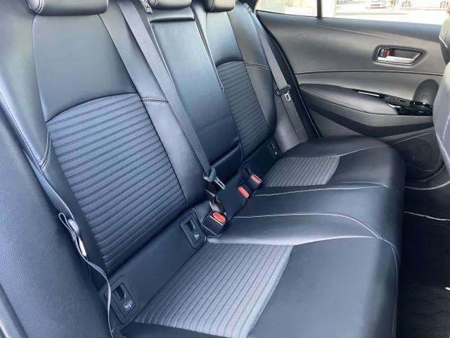 カローラツーリング ハイブリッド　ダブルバイビー　ハンドル＆シート・ヒーター付　★オプション装備車★ホワイトパールクリスタルシャイン・ボディカラー【０７０】★内装シート色・ブラックインテリア★セーフティセンス★ブラインドスポットモニター（26枚目）