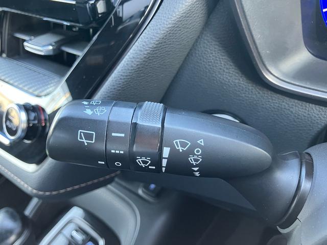 カローラツーリング ハイブリッド　ダブルバイビー　ハンドル＆シート・ヒーター付　★オプション装備車★ホワイトパールクリスタルシャイン・ボディカラー【０７０】★内装シート色・ブラックインテリア★セーフティセンス★ブラインドスポットモニター（33枚目）