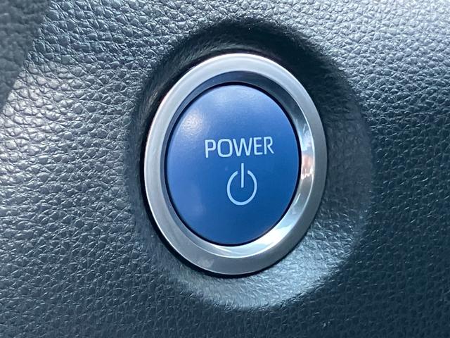 カローラツーリング ハイブリッド　ダブルバイビー　ハンドル＆シート・ヒーター付　★オプション装備車★ホワイトパールクリスタルシャイン・ボディカラー【０７０】★内装シート色・ブラックインテリア★セーフティセンス★ブラインドスポットモニター（40枚目）