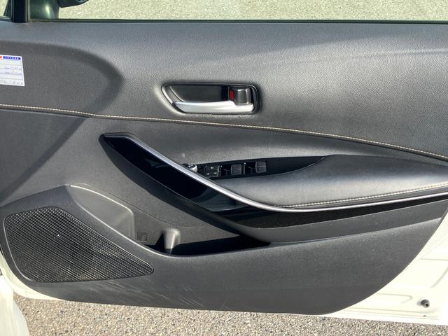 カローラツーリング ハイブリッド　ダブルバイビー　ハンドル＆シート・ヒーター付　★オプション装備車★ホワイトパールクリスタルシャイン・ボディカラー【０７０】★内装シート色・ブラックインテリア★セーフティセンス★ブラインドスポットモニター（43枚目）