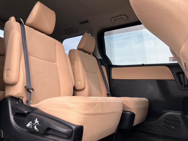 ノア ハイブリッドG カロッツェリアナビTV ハイブリッドG カロッツェリアナビTV 後席アルパインフリップダ★カロッツェリアSDナビTV★Bluetooth★DVD再生付★ETC★バックモニター★アルパイン後席フリップダウンモニター(23枚目)