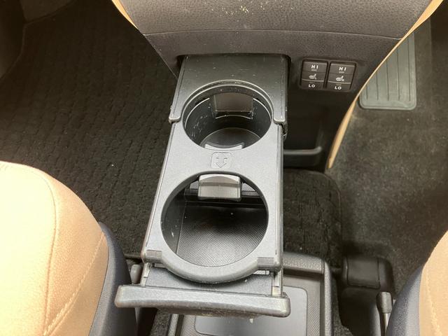 ノア ハイブリッドG カロッツェリアナビTV ハイブリッドG カロッツェリアナビTV 後席アルパインフリップダ★カロッツェリアSDナビTV★Bluetooth★DVD再生付★ETC★バックモニター★アルパイン後席フリップダウンモニター(34枚目)