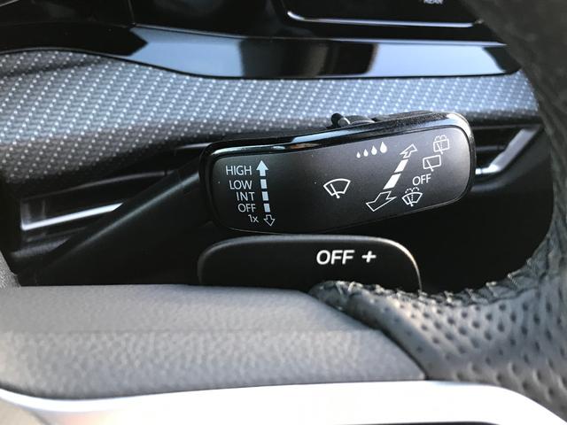 ゴルフヴァリアント TDI Rライン プラチナムエディション 【保証付】 ★車検R8年11月迄★ディーゼルターボ★ダイナミックコーナーライト★ダイナミックライトアシスト★LEDマトリックスヘッドライト★ヘッドアップディスプレイ★LEDテールランプ★SSDナビTV(37枚目)