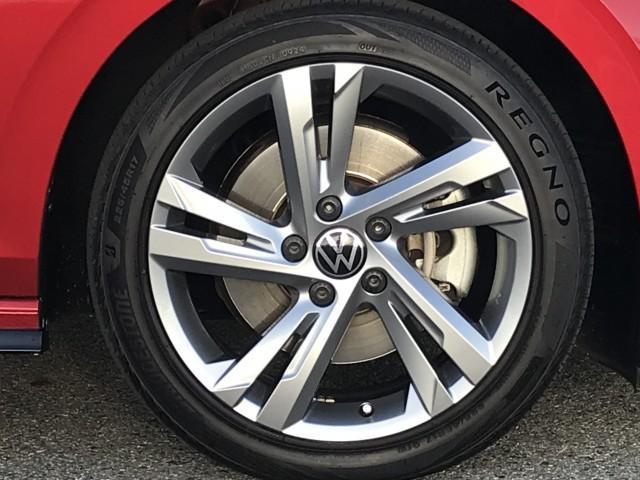 ゴルフヴァリアント TDI Rライン プラチナムエディション 【保証付】 ★車検R8年11月迄★ディーゼルターボ★ダイナミックコーナーライト★ダイナミックライトアシスト★LEDマトリックスヘッドライト★ヘッドアップディスプレイ★LEDテールランプ★SSDナビTV(61枚目)
