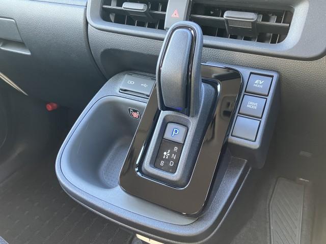 シエンタ ハイブリッドZ 両側パワースライドドア 3列シート7人乗り ★両側パワースライドドア★純正10.5インチフルセグナビ★レーダークルーズコントロール★パノラミックビューモニター★Bi-Beam LEDヘッドランプ(39枚目)