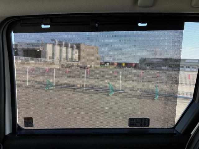 シエンタ ハイブリッドZ 両側パワースライドドア 3列シート7人乗り ★両側パワースライドドア★純正10.5インチフルセグナビ★レーダークルーズコントロール★パノラミックビューモニター★Bi-Beam LEDヘッドランプ(54枚目)